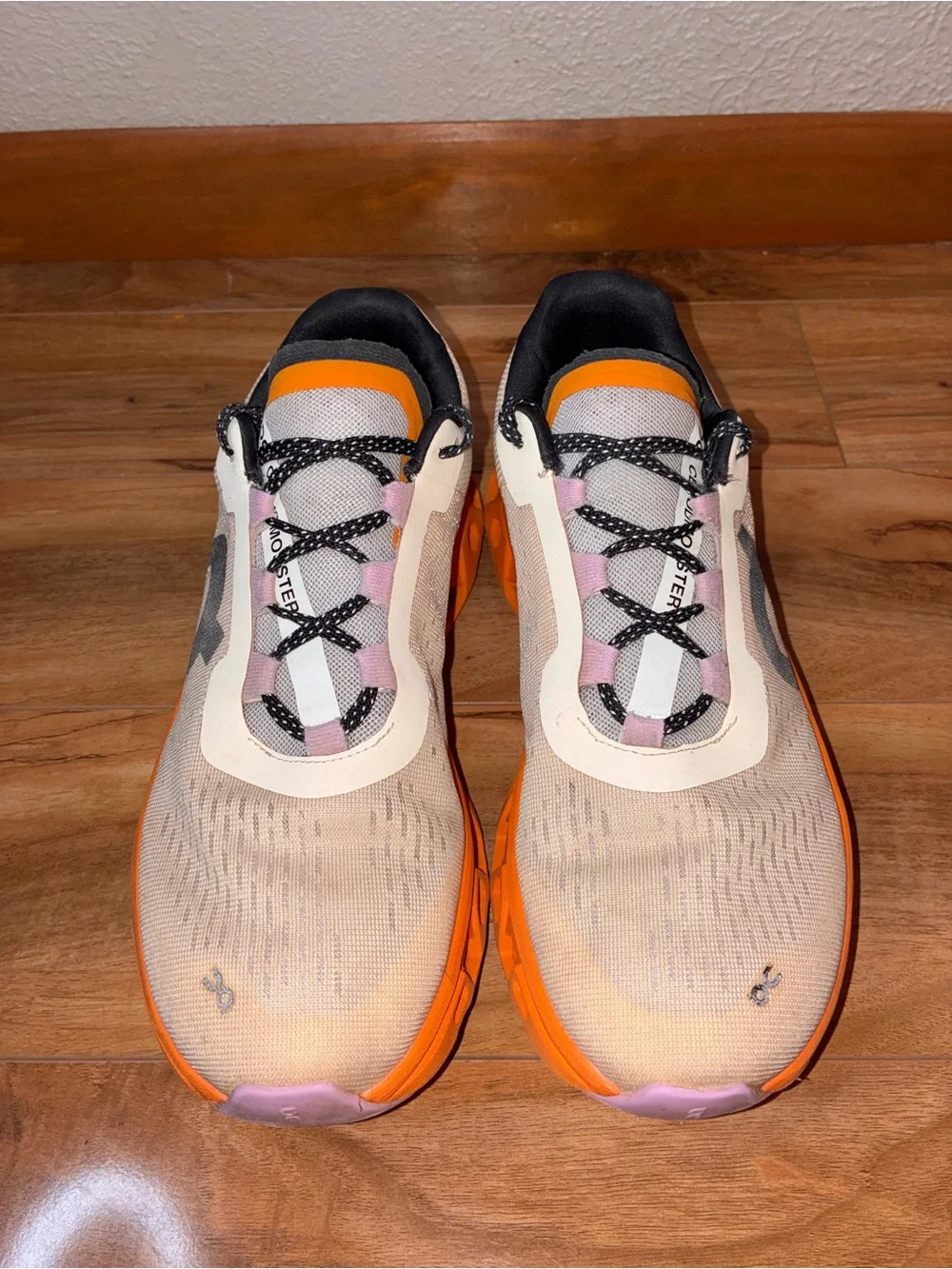 On Cloud Women’s Cloudmonster Athletic Shoe Sneakers, tan/orange- size 9.5